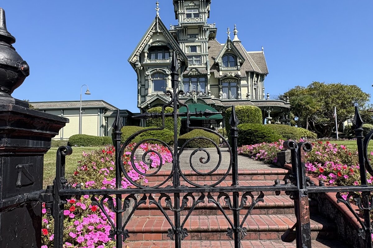 Carson Mansion front view showing elaborate Victorian architecture